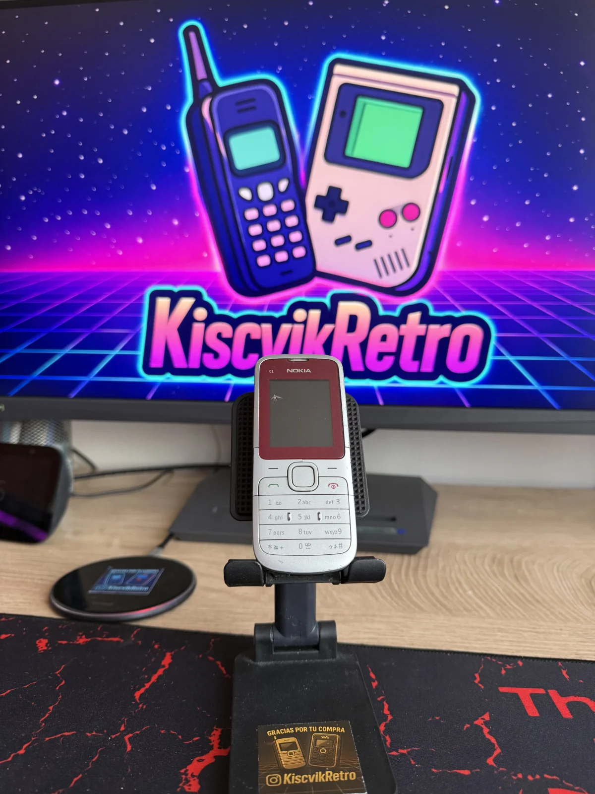 Nokia C1 — vista frontal