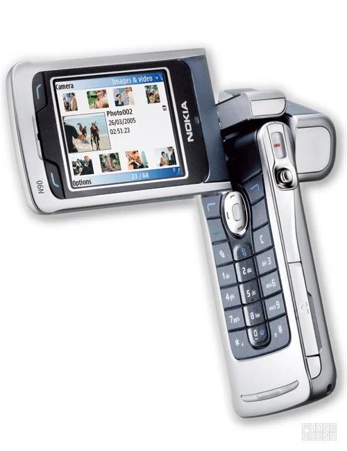 Nokia N90 — vista frontal